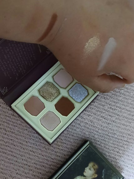 絵画アイシャドウパレット/MilleFée/アイシャドウパレットを使ったクチコミ(2枚目)
