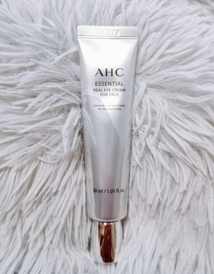 エッセンシャル リアル アイクリーム フォーフェイス/AHC/アイケア・アイクリームを使ったクチコミ(1枚目)