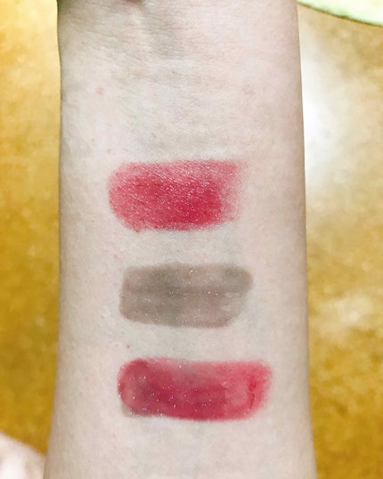 LIP38℃ +UnFrame<ホログラフィック>/UZU BY FLOWFUSHI/リップグロスを使ったクチコミ(4枚目)