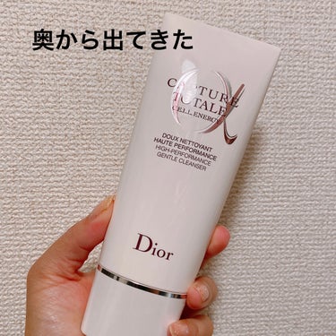 Dior ディオール スノー ライト フォームのクチコミ「Dior
旧
カプチュール トータル セル ENGY クレンザー

透明のジェルで、優しい優し.....」（1枚目）