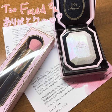 ダイヤモンドライト ハイライター ブラシ/Too Faced/メイクブラシを使ったクチコミ（1枚目）