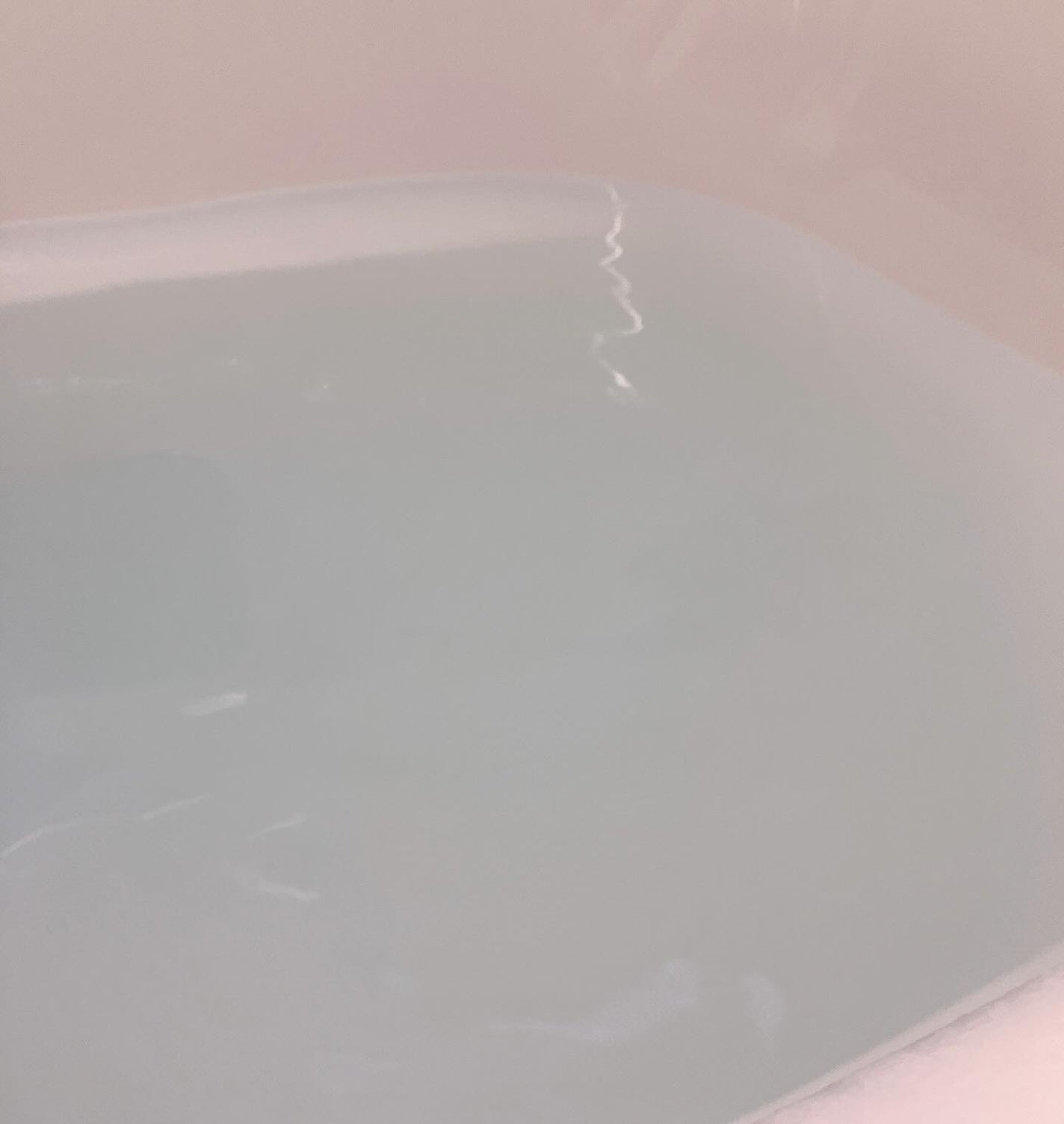 角層まで浸透する うるおいバスミルク ほのかでパウダリーな香り/ビオレu/保湿系入浴剤を使ったクチコミ(3枚目)