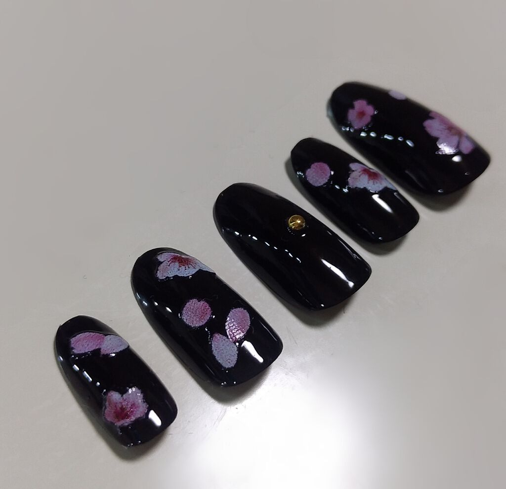 プレイネイル Etudeを使った口コミ まるで夜桜なネイル 材料 ネイルチップ By 蘭々 普通肌 10代後半 Lips