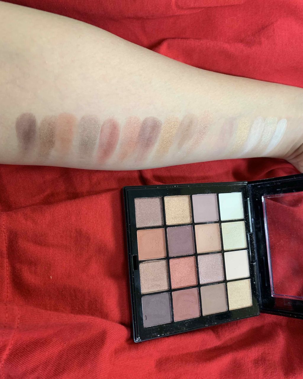 UT シャドウ パレット/NYX Professional Makeup/アイシャドウパレットを使ったクチコミ(2枚目)