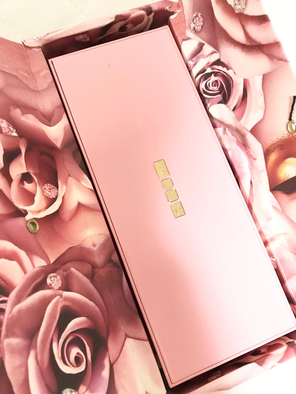 Mother Ship VII Divine Rose /PAT McGRATH LABS/アイシャドウパレットを使ったクチコミ(2枚目)