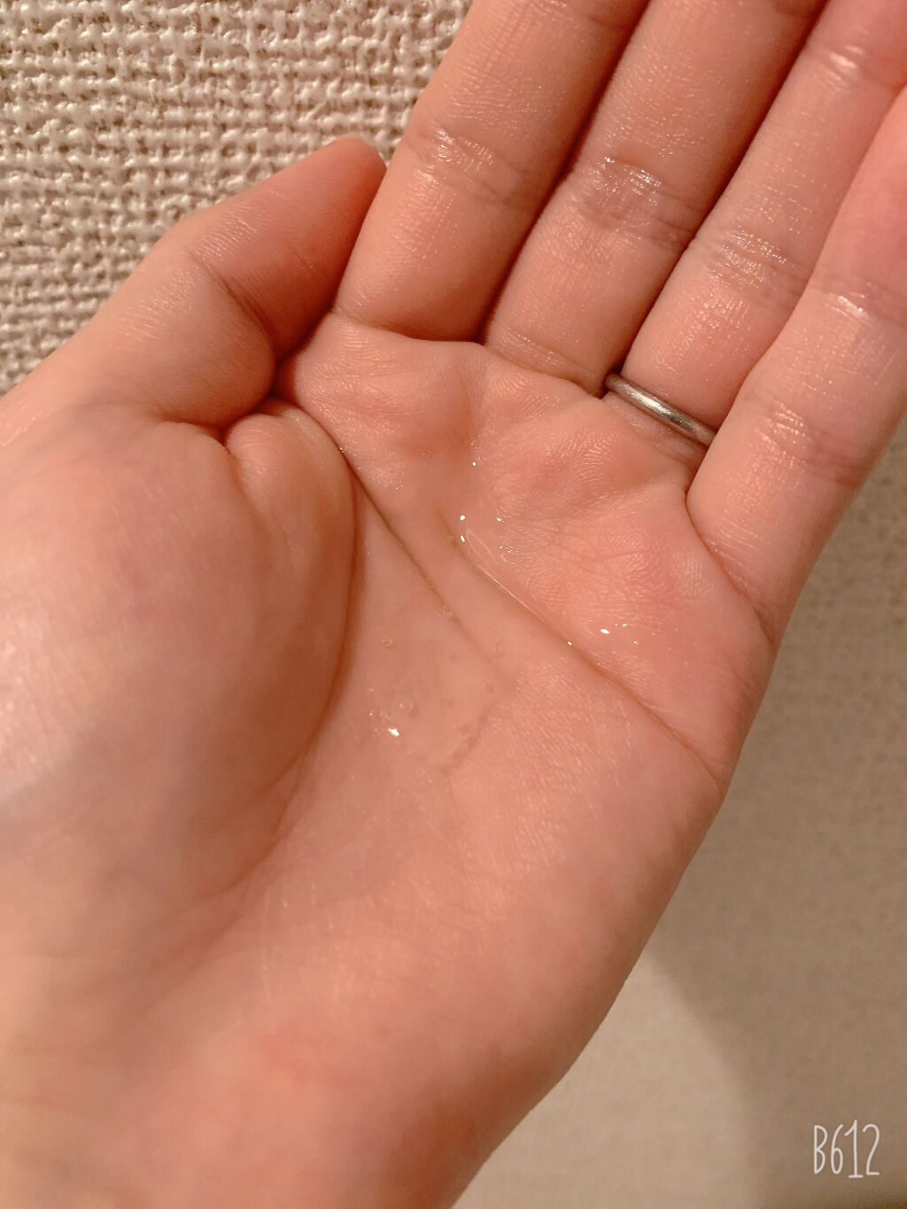 ヘアエッセンスディライトフルオイル 70ml / Hair Essence Delightful Oil 70ml/moremo/ヘアオイルを使ったクチコミ（2枚目）