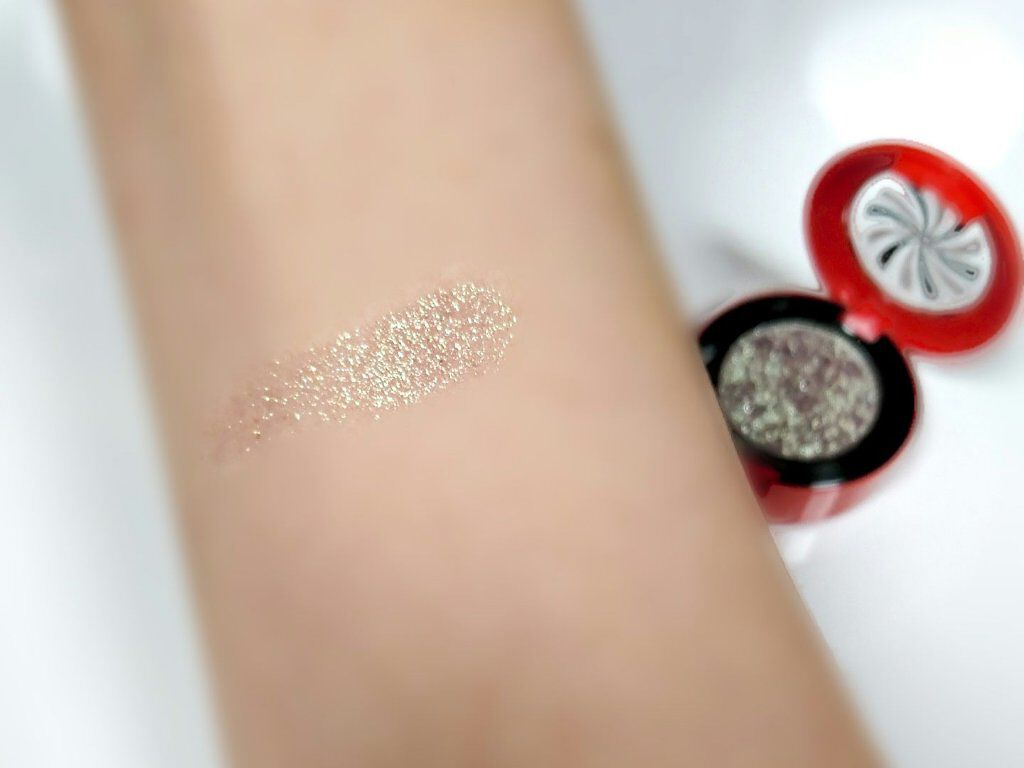 シェードシフター デュオクロム アイシャドウ ライト ビフォア ユア アイズ/M・A・C/単色アイシャドウを使ったクチコミ（2枚目）