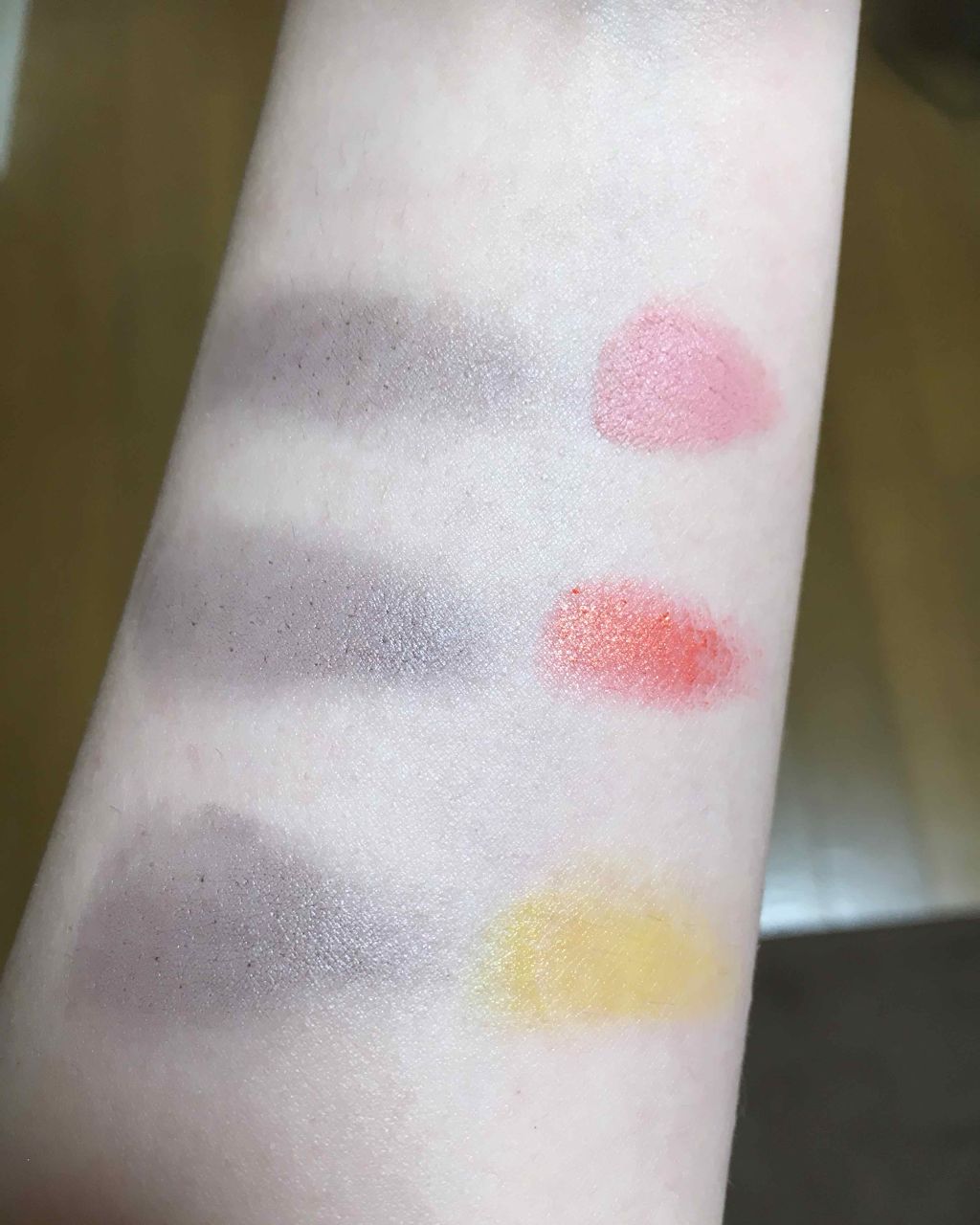 アイシャドウベース/キャンメイク/アイシャドウベースを使ったクチコミ(2枚目)