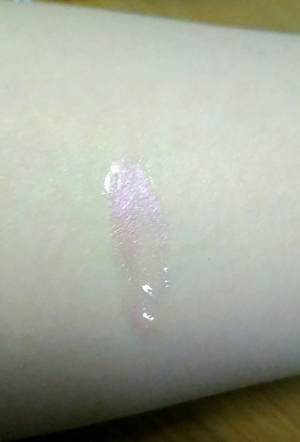 ニュアンスラスターグロス/KiSS/リップグロスを使ったクチコミ(2枚目)