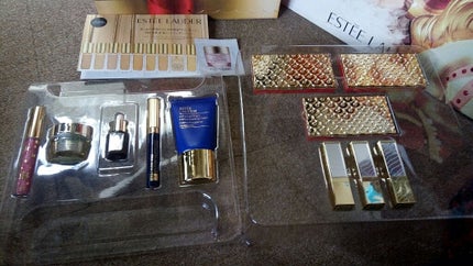 メークアップ コレクション 2018/ESTEE LAUDER/メイクアップキットを使ったクチコミ(2枚目)