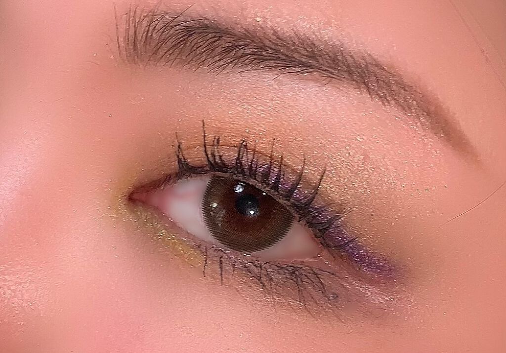 PAT McGRATH LABS SKIN FETISH: ULTRA GLOW HIGHLIGHTER のクチコミ「＼イエベ春のパープル✖️イエロー メイク🌈／
マスク生活はカラーメイクが楽しい！
 #マスク盛.....」（2枚目）