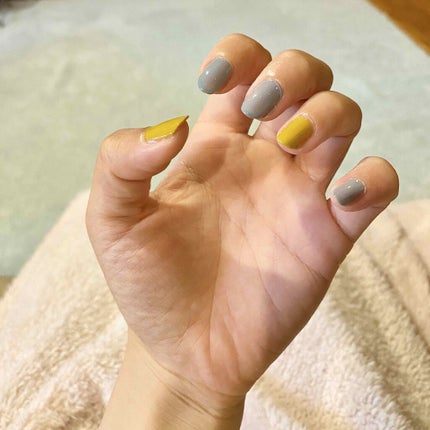 カラフルネイルズ/キャンメイク/マニキュアを使ったクチコミ(2枚目)