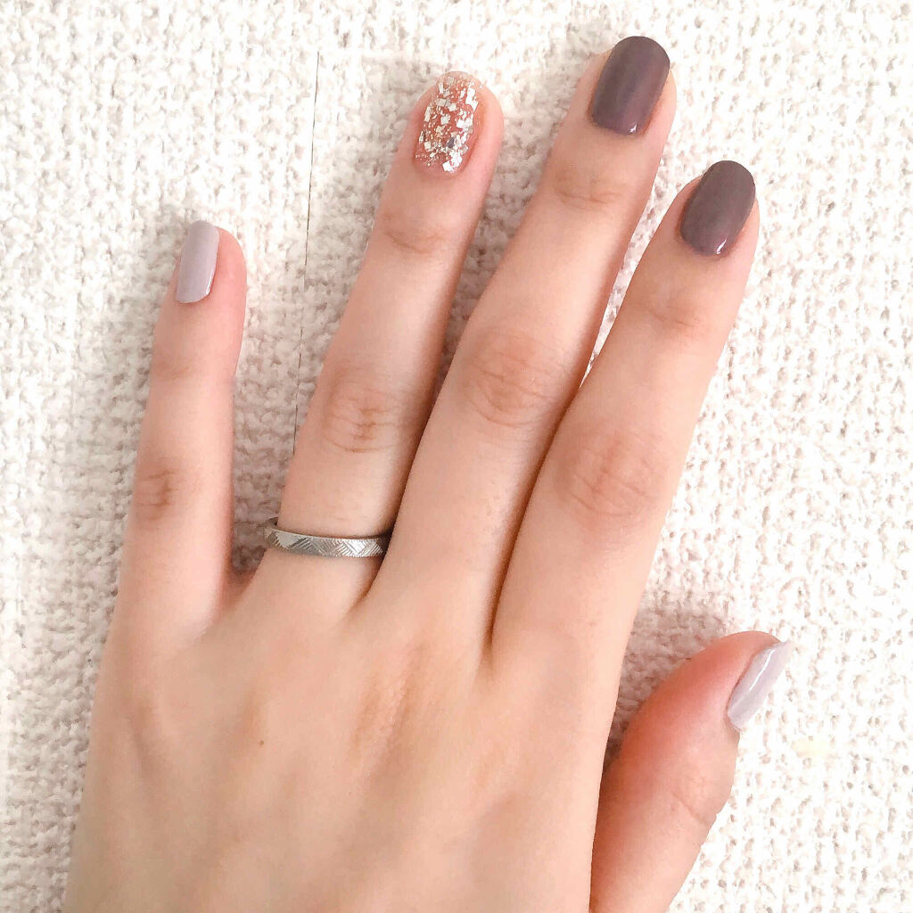 フローリックネイルラッカー/エレガンス クルーズ/マニキュアを使ったクチコミ（2枚目）