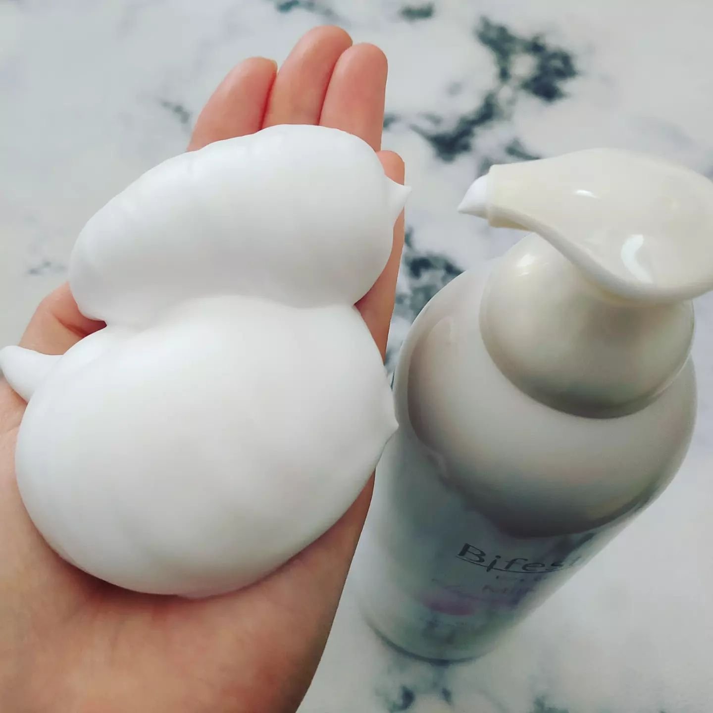 もっちりミルク泡クレンジング/ビフェスタ/クレンジングを使ったクチコミ（3枚目）