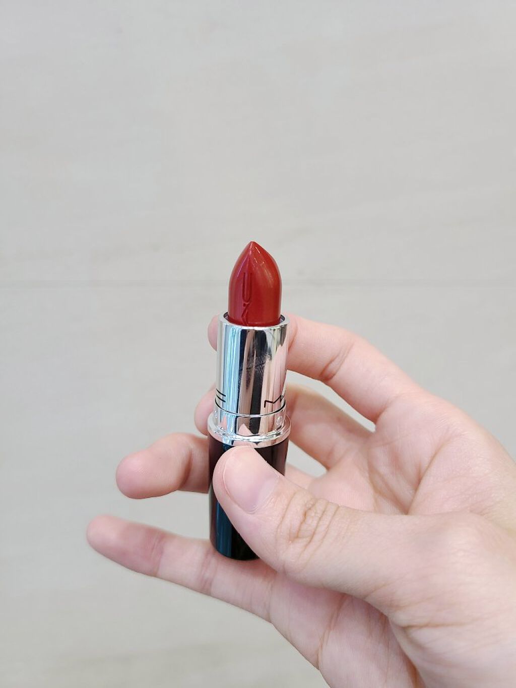 リップスティック  レディー バグ/M・A・C/口紅を使ったクチコミ（1枚目）