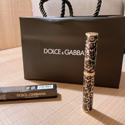 パッションリップ クリームトゥパウダー マットリップペン/DOLCE&GABBANA BEAUTY/口紅を使ったクチコミ(2枚目)