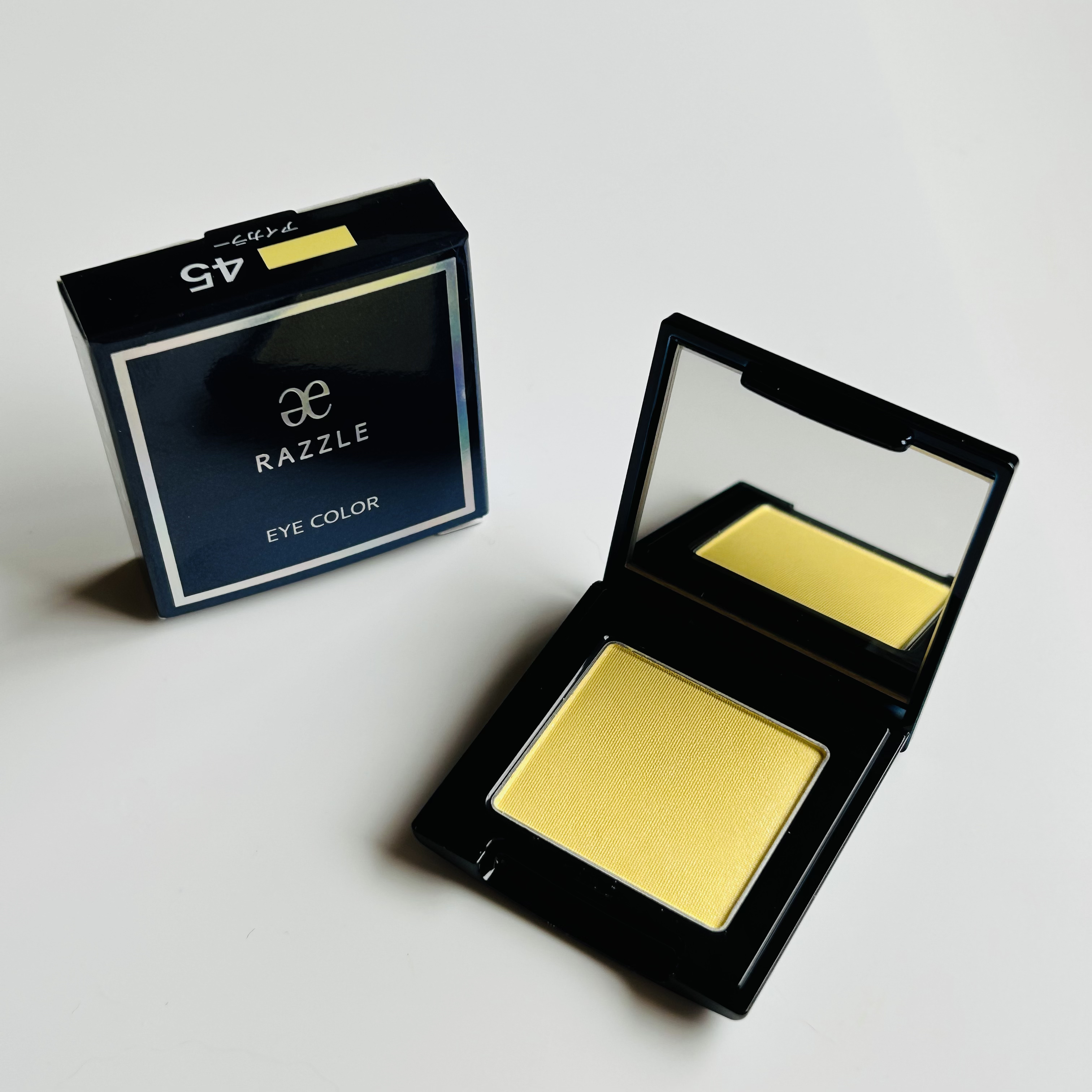 ラズル アイカラー 45 Weekend citron/エレガンス ラズル /単色アイシャドウを使ったクチコミ（1枚目）