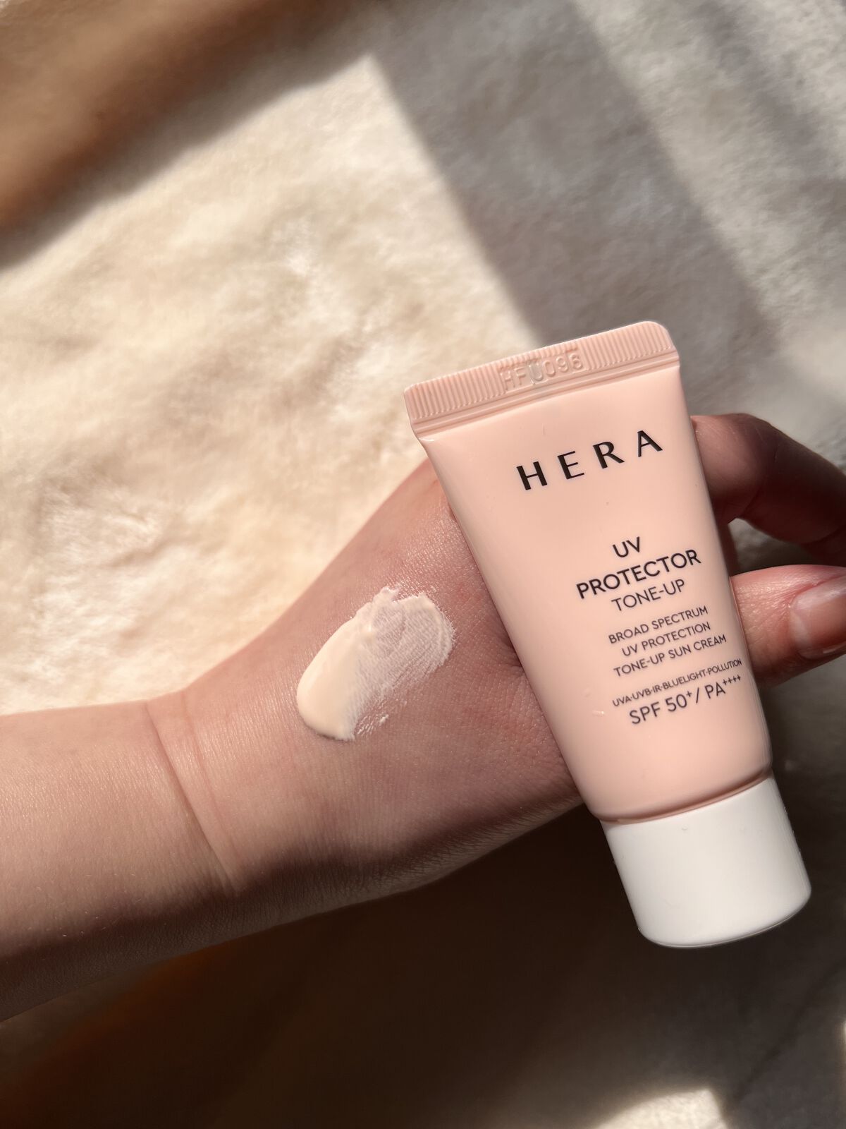 UVプロテクター トーンアップ/HERA/日焼け止めクリームを使ったクチコミ（2枚目）