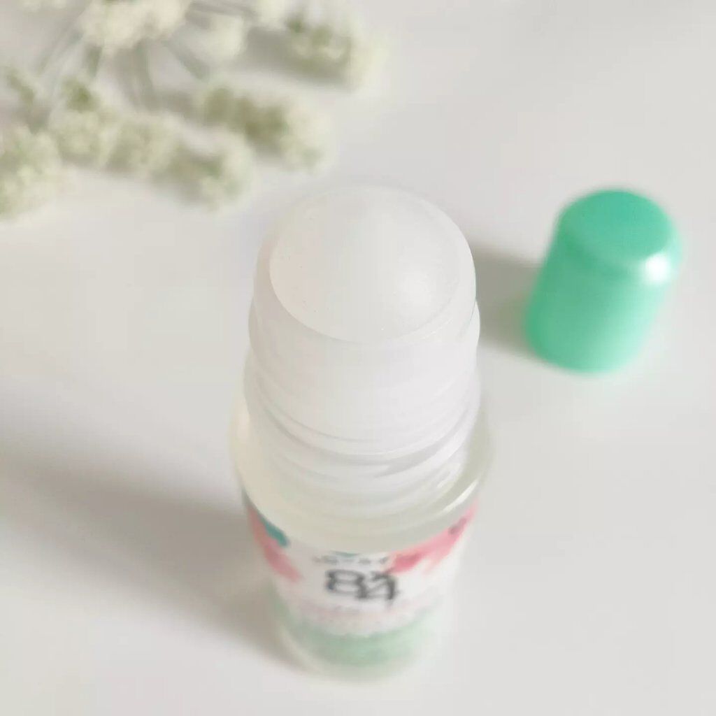 ロールオン フレッシュフローラルの香り/８ｘ４/デオドラント・制汗剤を使ったクチコミ（3枚目）