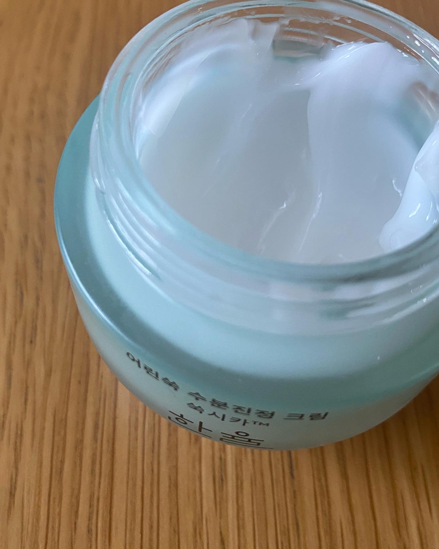 ピュアアルテミシア カーミングウォータークリーム/HANYUL(ハンユル)/フェイスクリームを使ったクチコミ（3枚目）