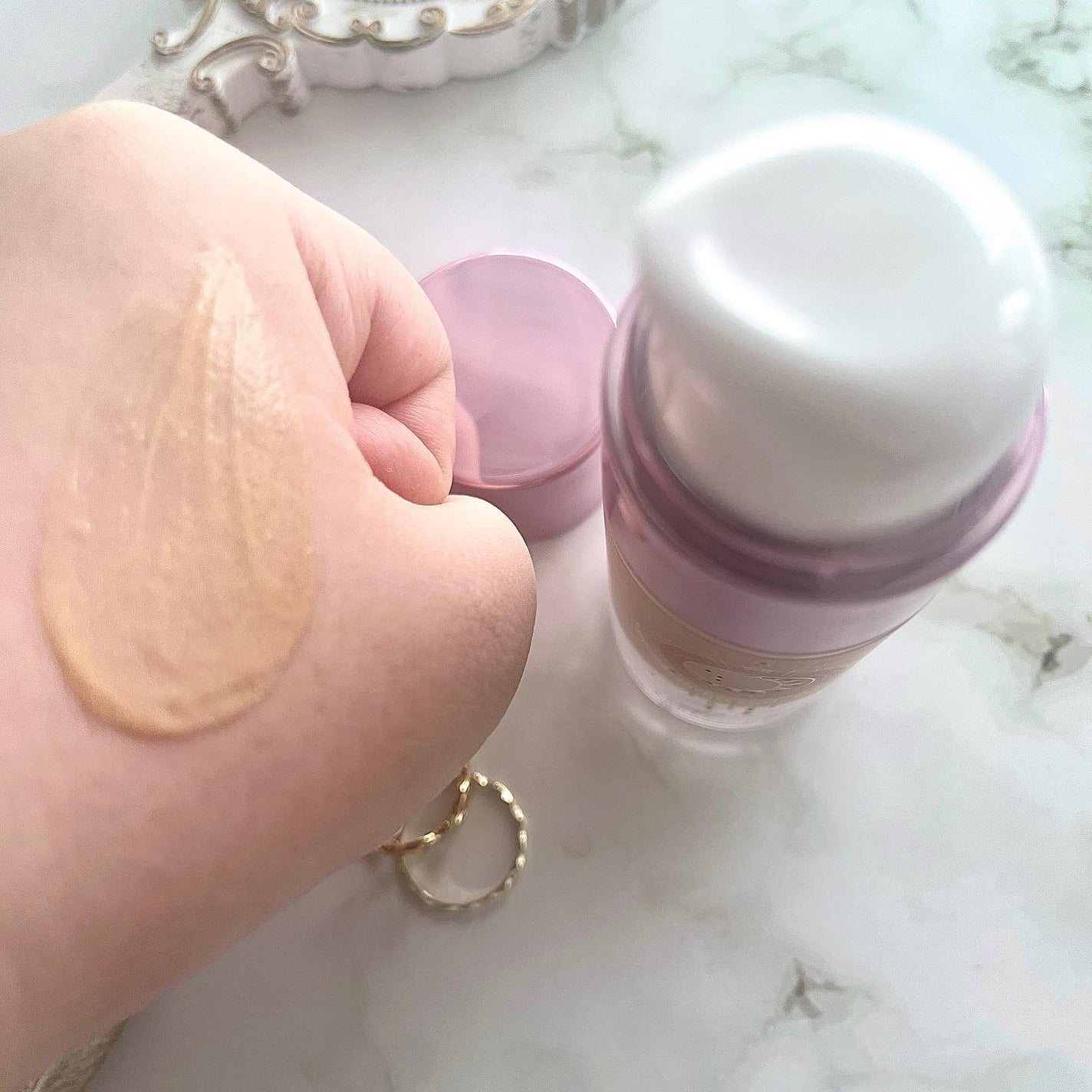 コラーゲンモイスチャースキンベース/illuN/化粧下地を使ったクチコミ(4枚目)