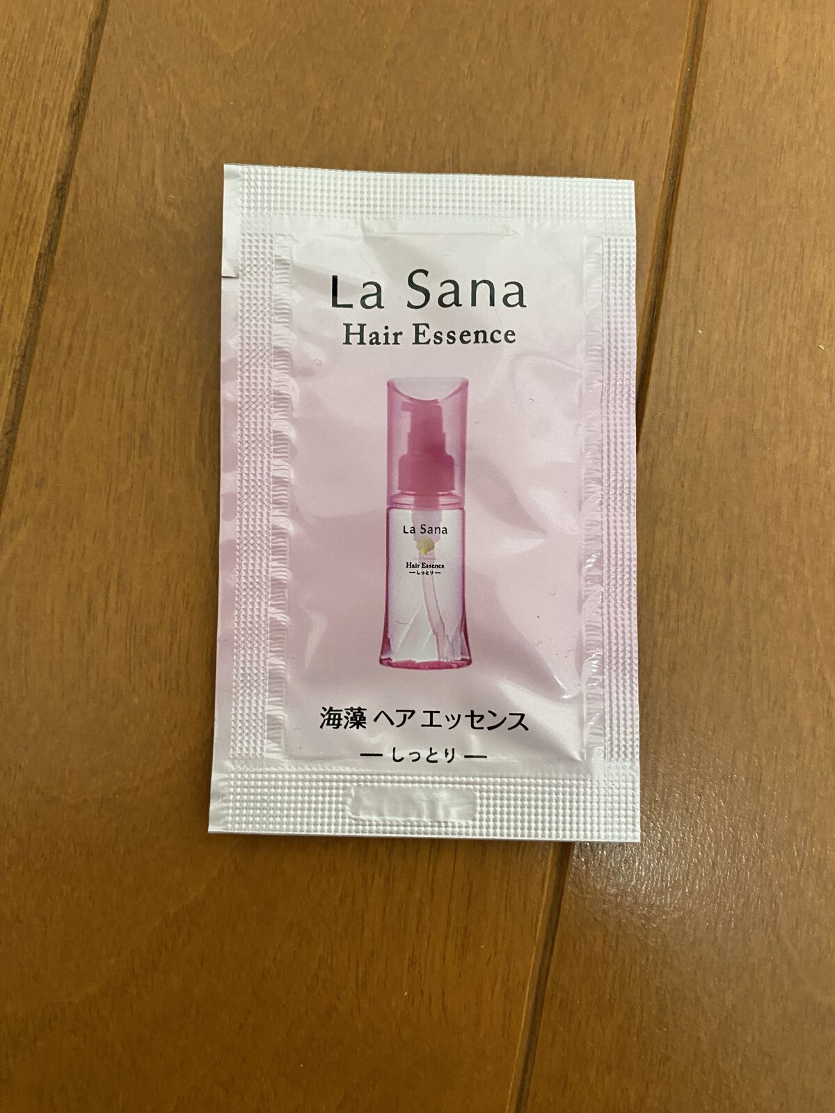 海藻 ヘア エッセンス しっとり/ラサーナ/ヘアオイルを使ったクチコミ（1枚目）