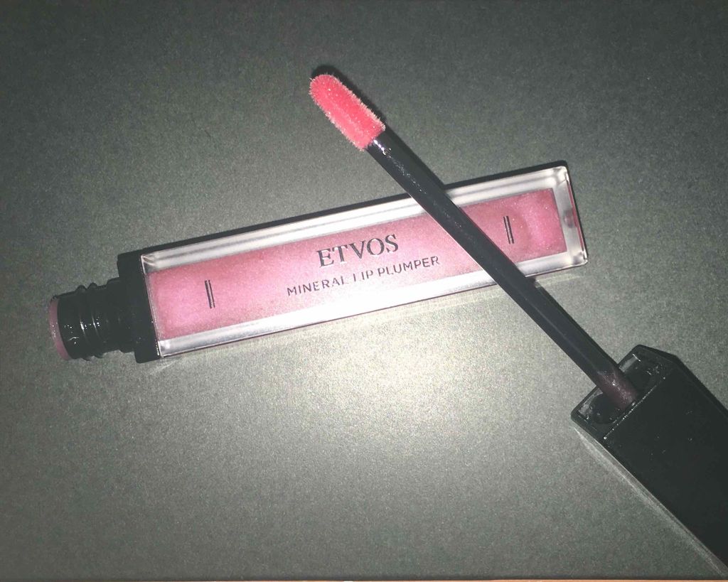 ミネラルリッププランパー クランベリーレッド/エトヴォス/リッププランパーを使ったクチコミ（2枚目）