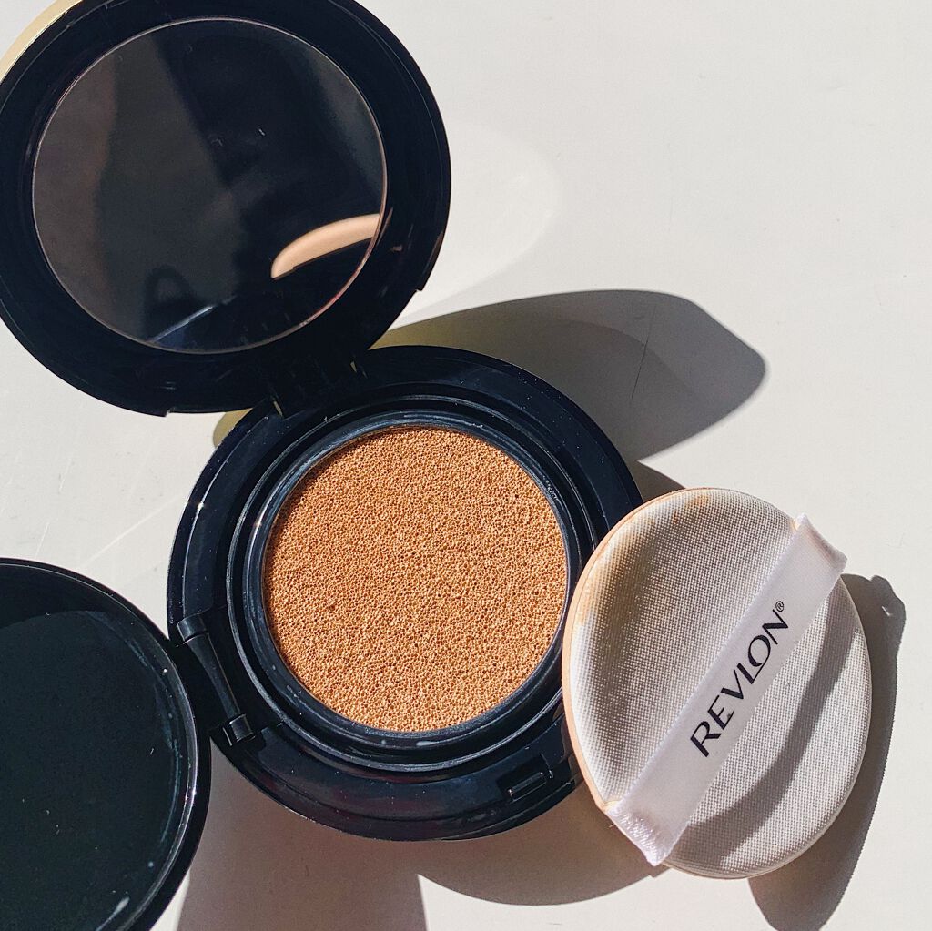 カラーステイ クッション ロングウェア ファンデーション 002 バニラ/自然な肌色（標準色）/REVLON/クッションファンデーションを使ったクチコミ（3枚目）