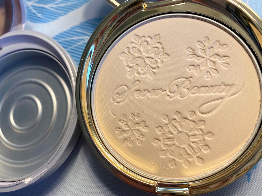 スノービューティー ホワイトニング スキンケアパウダーP2021		/スノービューティー/プレストパウダーを使ったクチコミ(1枚目)