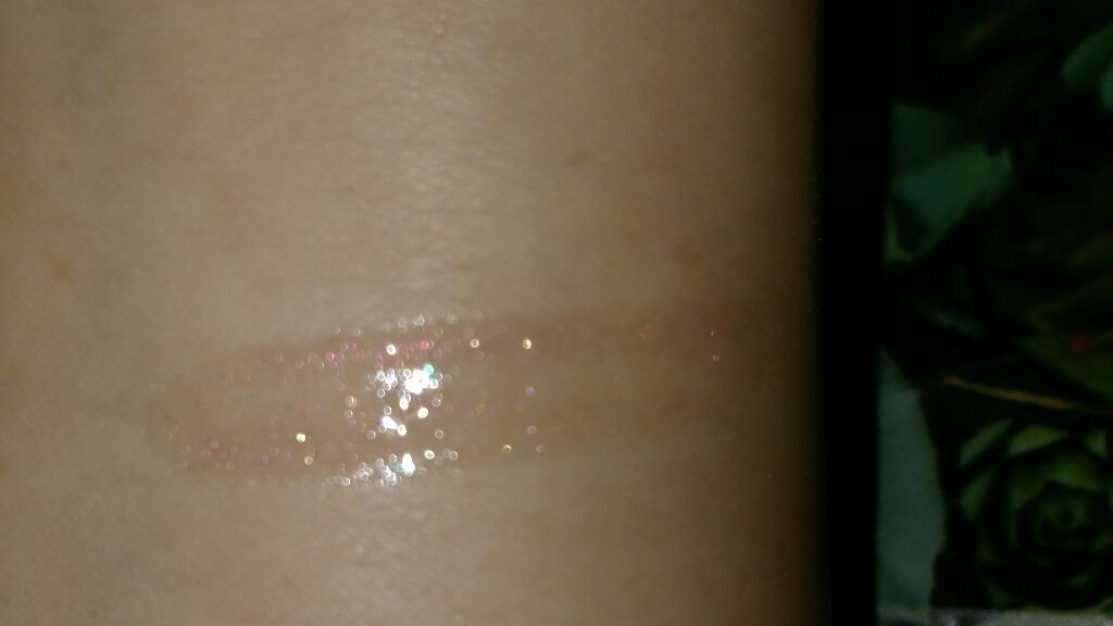 38°C / 99°F リップトリートメント (リップ美容液)/UZU BY FLOWFUSHI/リップケアを使ったクチコミ(4枚目)