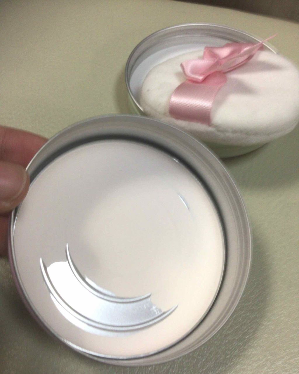 すっぴんパウダー/クラブ/プレストパウダーを使ったクチコミ（2枚目）