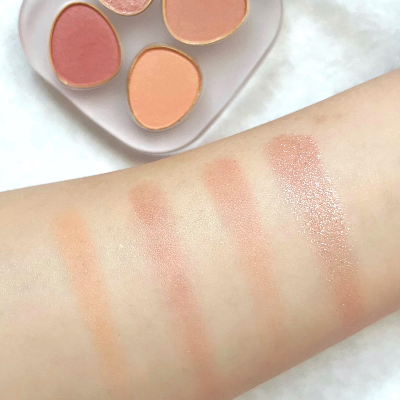 トーン ホリデー スイーツ ボックス Midnight Sweets ＆ Twinkle Caramel/to/one/メイクアップキットを使ったクチコミ（2枚目）