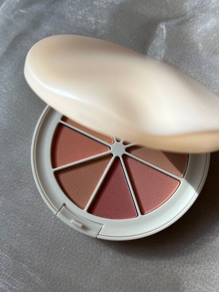 New Level Eyeshadow Palette/Laka/アイシャドウパレットを使ったクチコミ(4枚目)