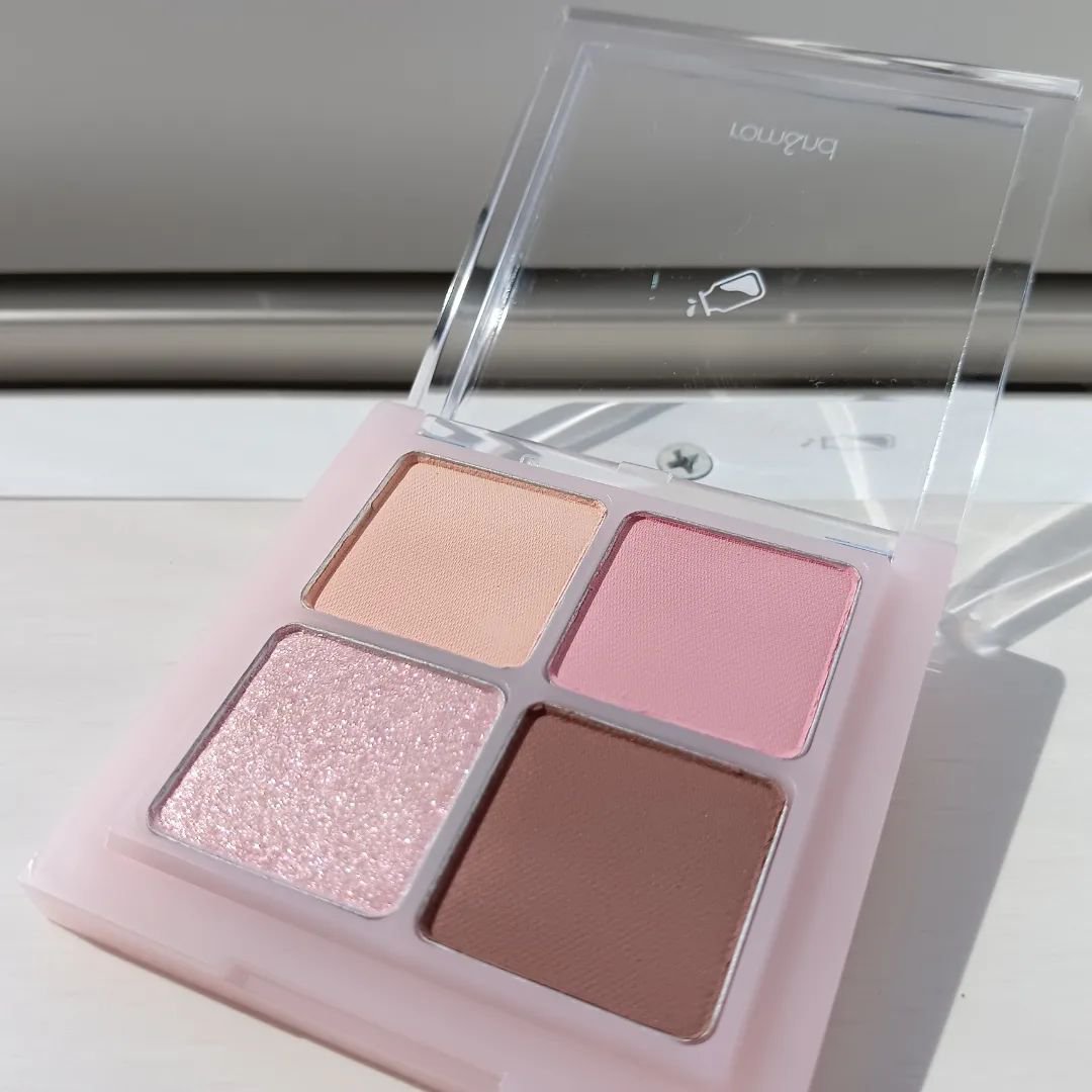 ベターザンアイズ ミルクシリーズ W03 ドライストロベリー/rom&nd/アイシャドウパレットを使ったクチコミ（1枚目）