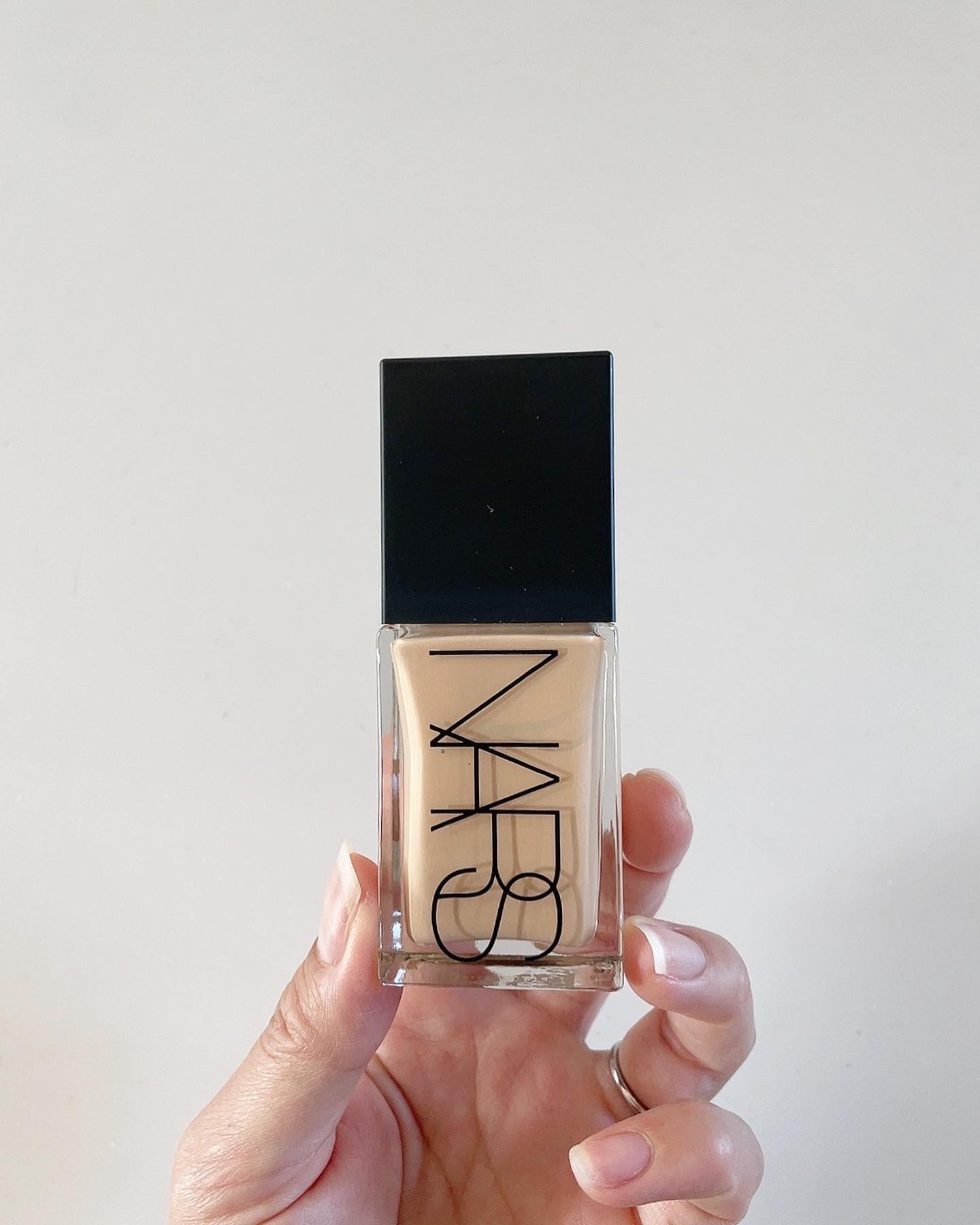 ライトリフレクティング ファンデーション 02174/NARS/リキッドファンデーションを使ったクチコミ（2枚目）