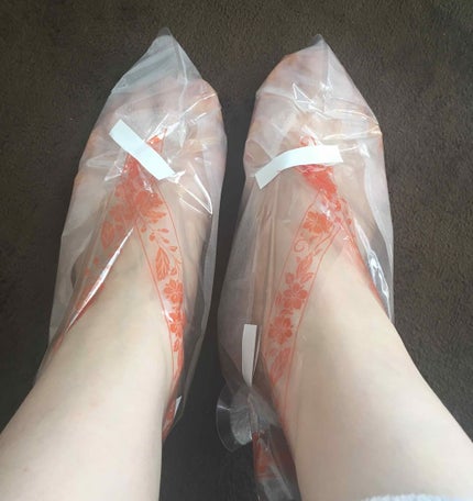 足裏角質パック ティアラローズの香り/EVERYYOU/レッグ・フットケアを使ったクチコミ(2枚目)