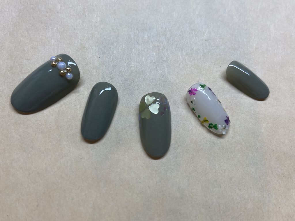 カラフルネイルズ/キャンメイク/マニキュアを使ったクチコミ（3枚目）