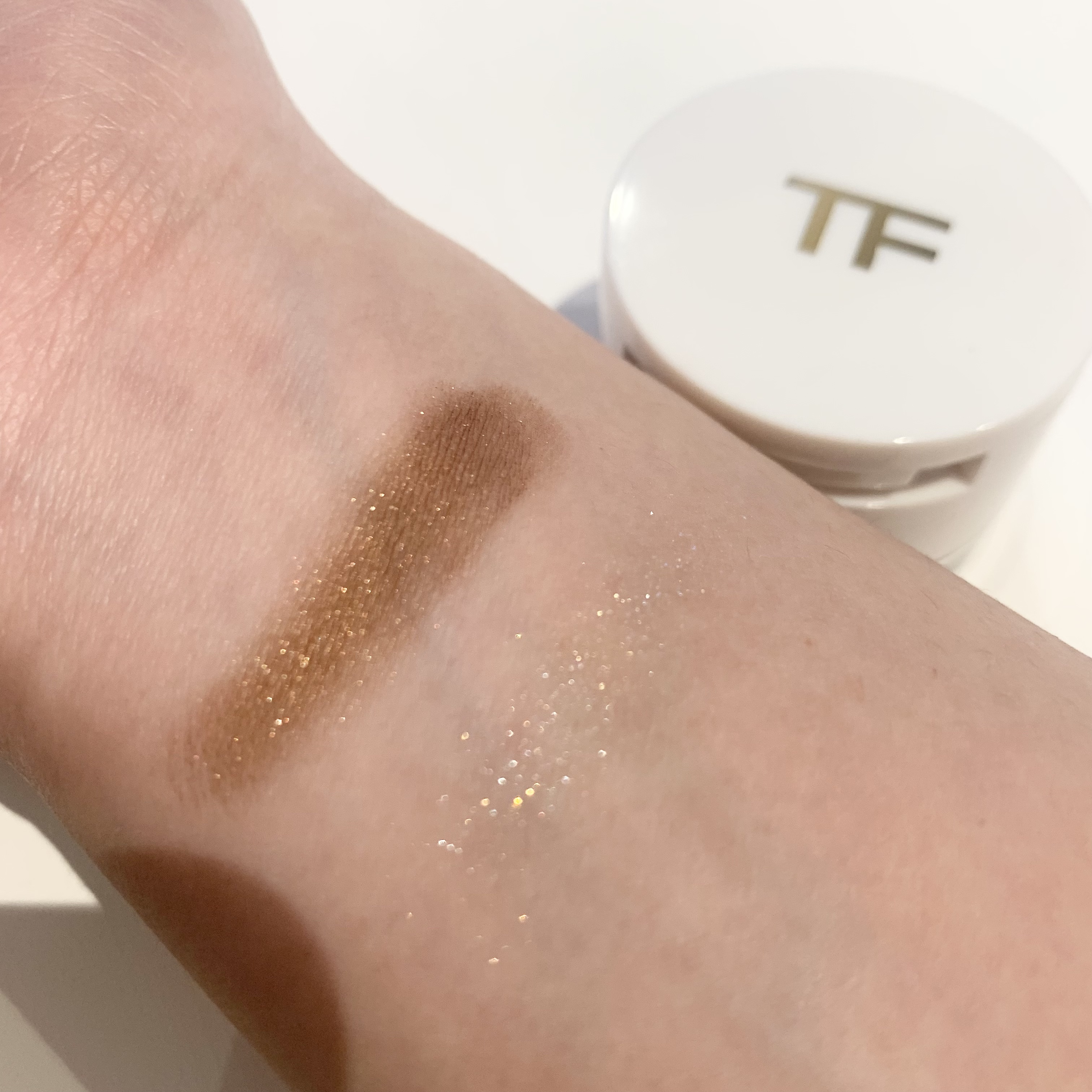 クリーム アンド パウダー アイ カラー 01 ネイキッド ブロンズ/TOM FORD BEAUTY/ジェル・クリームアイシャドウを使ったクチコミ（3枚目）