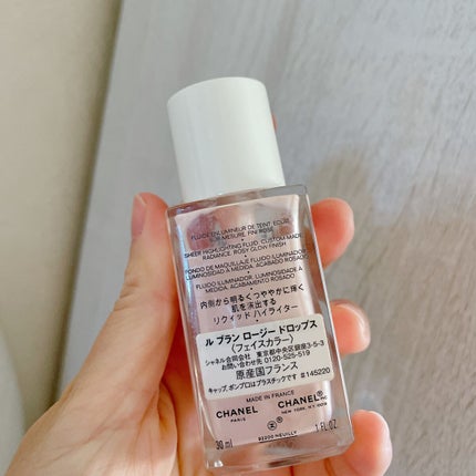 ル ブラン ロージー ドロップス/CHANEL/リキッドハイライトを使ったクチコミ(2枚目)