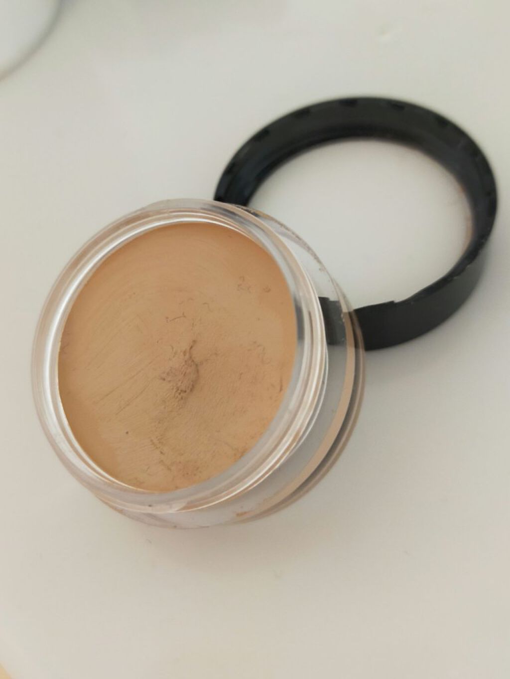 スーパーカバー コンシーラー 001  明るい肌色/リンメル ロンドン/クリームコンシーラーを使ったクチコミ（3枚目）