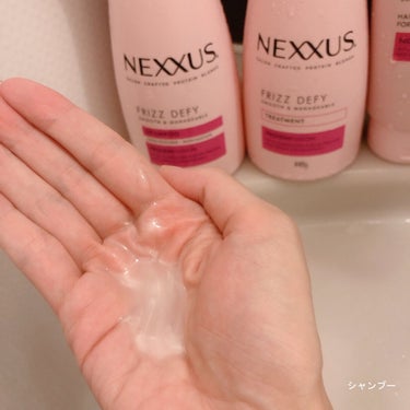 NEXXUS(ネクサス) スムースアンドマネージャブル シャンプー／トリートメントのクチコミ「うねり、くせ、広がりに悩みの方向け✨
毛先までまとまる髪の仕上がりが期待できるシリーズのシャン.....」（3枚目）