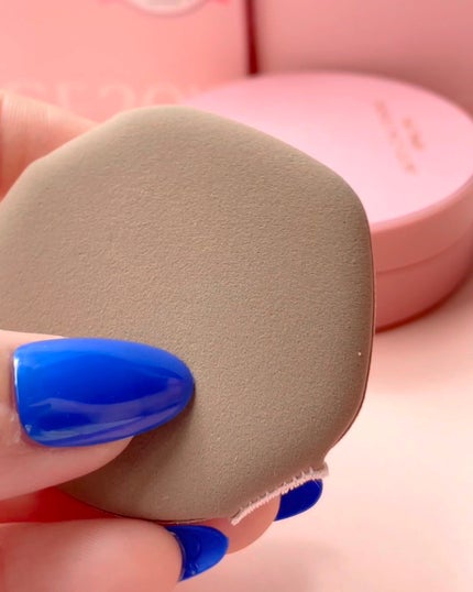 ヴェールヌーディ エッセンスパクトグロウ/AGE20’s/クリーム・エマルジョンファンデーションを使ったクチコミ(4枚目)