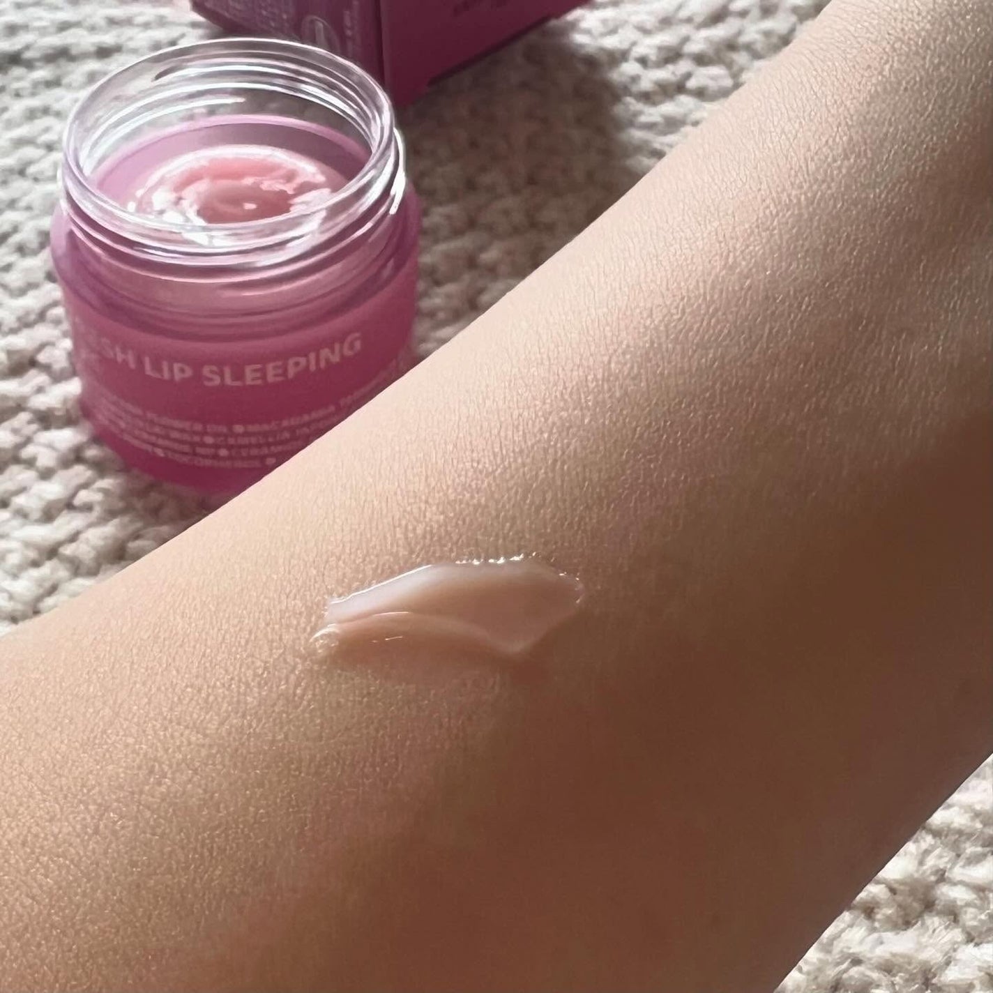 リフレッシュリップスリーピングマスク/ISOI/その他スキンケアを使ったクチコミ(3枚目)