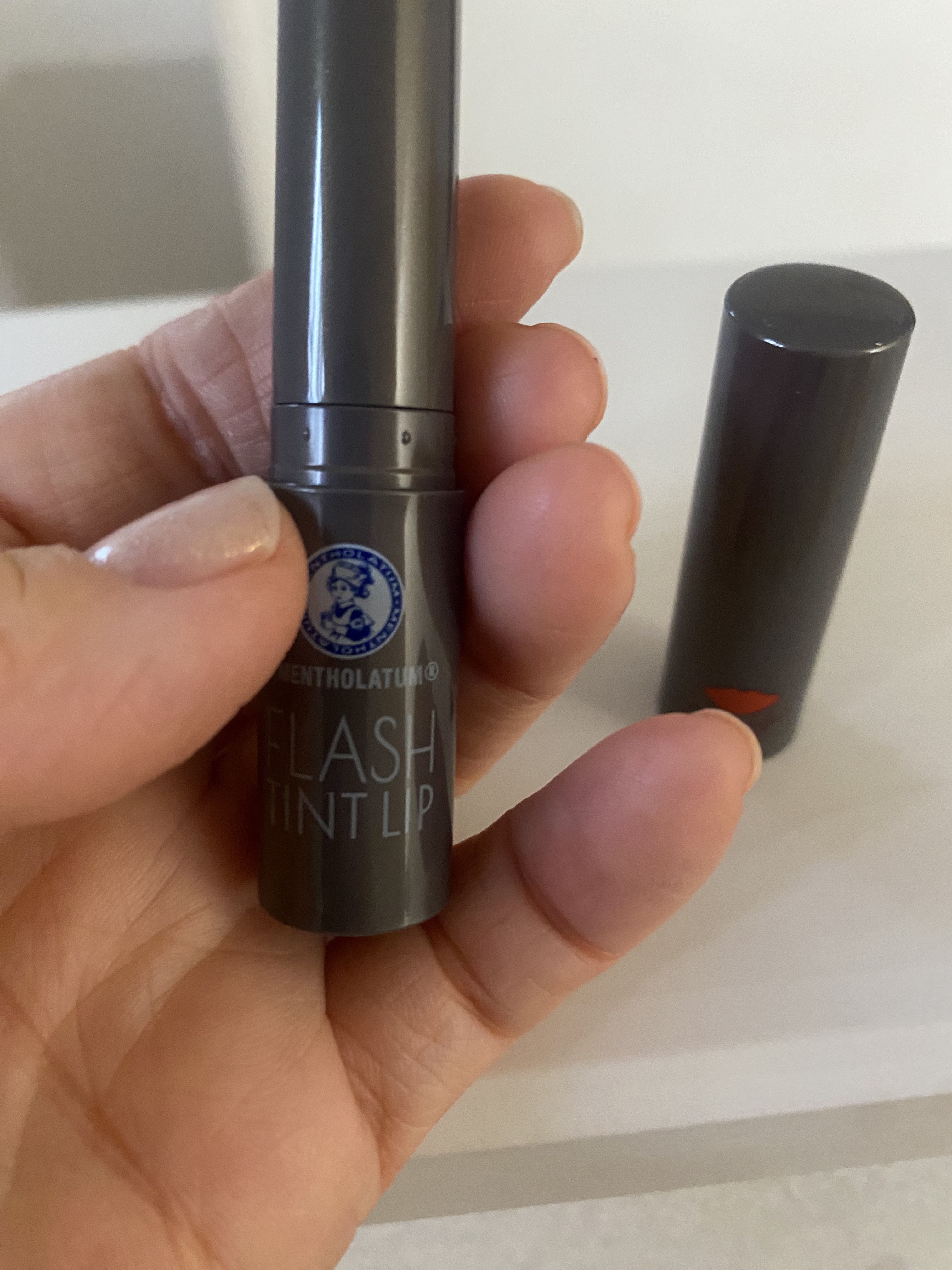 メンソレータム フラッシュティントリップ/メンソレータム/リップティントを使ったクチコミ（3枚目）