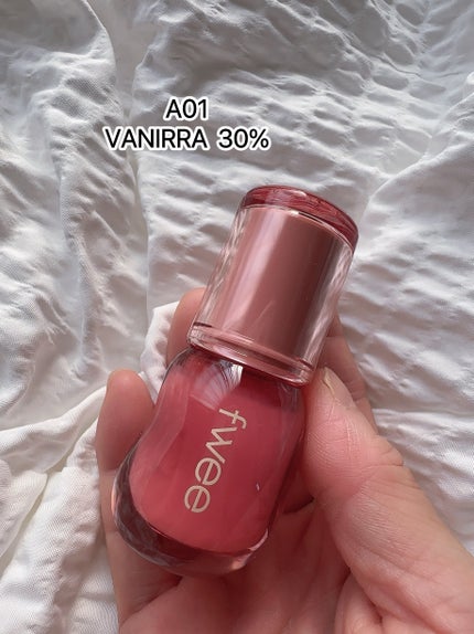 フィー 3Dボリューミンググロス/fwee/リップグロスを使ったクチコミ(5枚目)