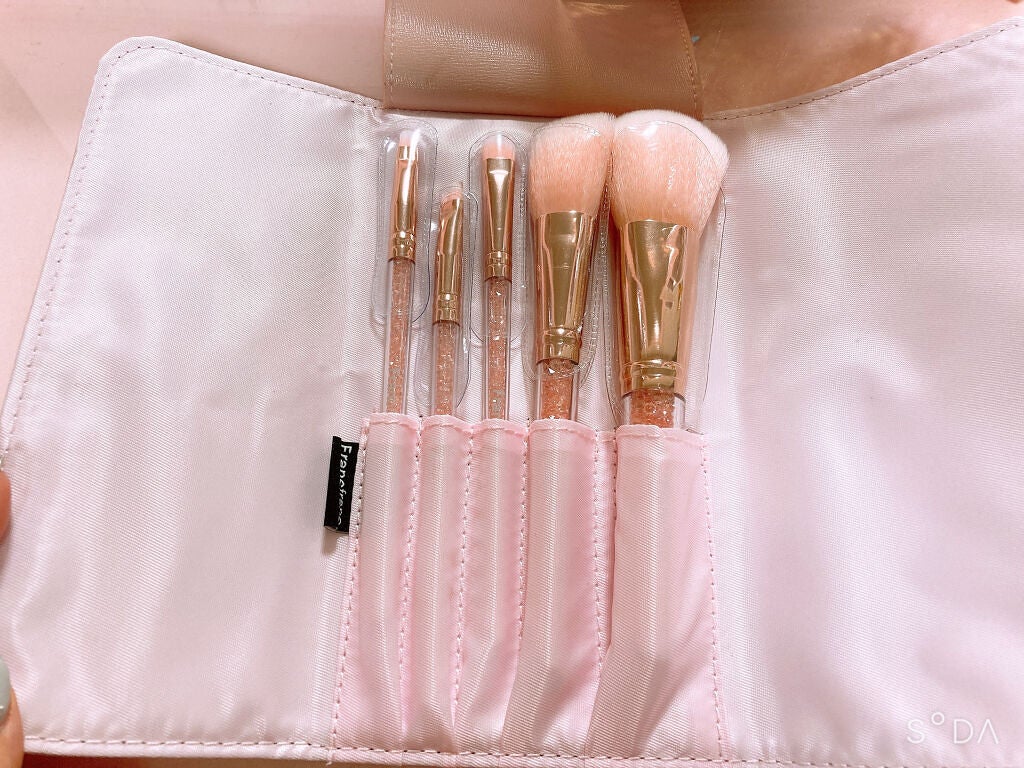 ファビュラスメイクアップブラシセット/フランフラン/メイクブラシを使ったクチコミ(2枚目)