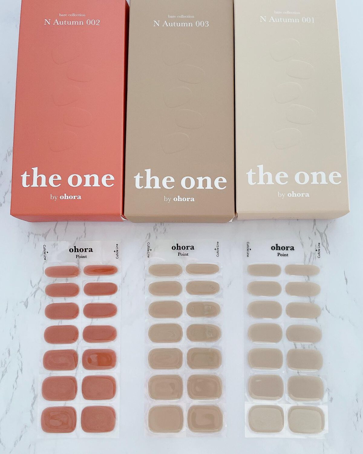 ohora購入✨
ジェルでセルフネイルもするし、
大好きなんだけど…
今はこれが私に合ってる
爪が割れやすいのもあるから
シールタイプの方が自爪が伸ばせれるんだよね

💠autumn set✖️2セット
N autumn001
N aut