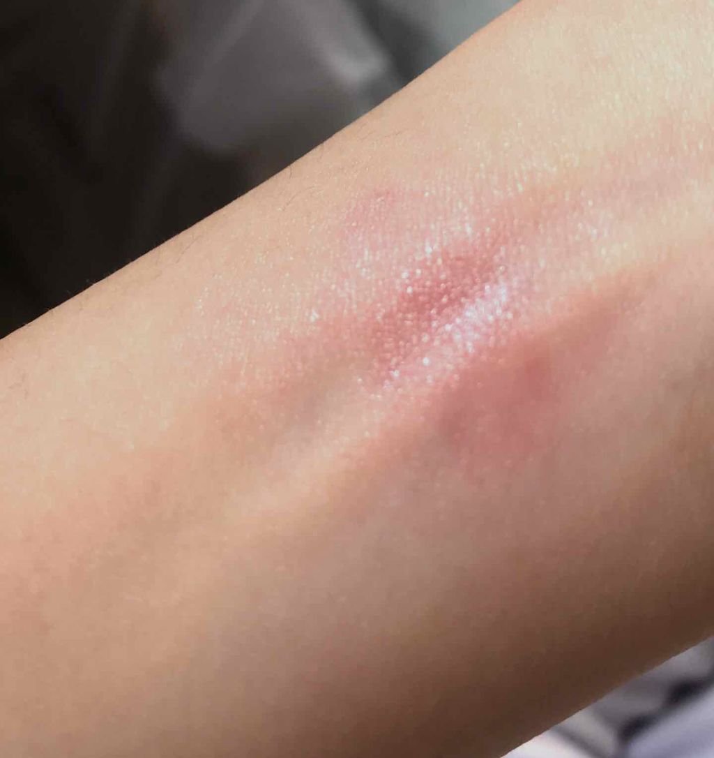 Blooming Kitty リップグロス/DAISO/リップグロスを使ったクチコミ（3枚目）