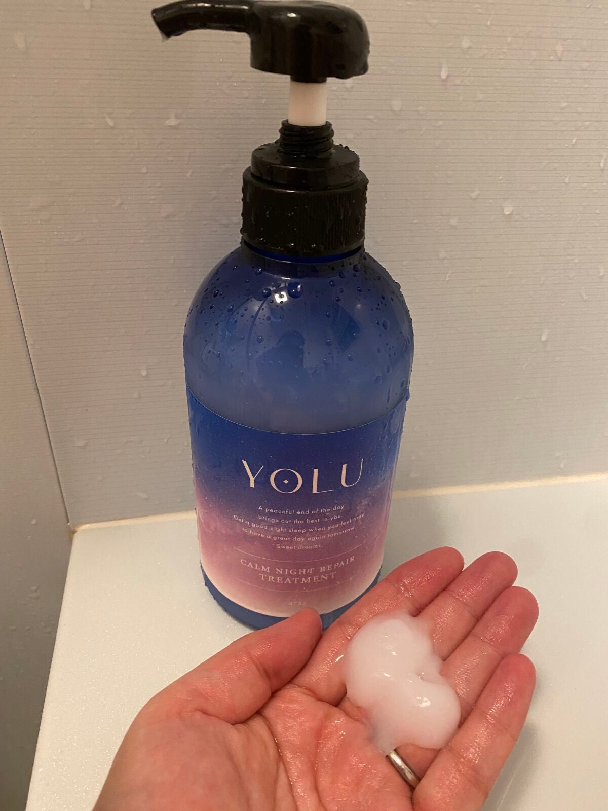 カームナイトリペアシャンプー/トリートメント/YOLU/市販シャンプーを使ったクチコミ(4枚目)