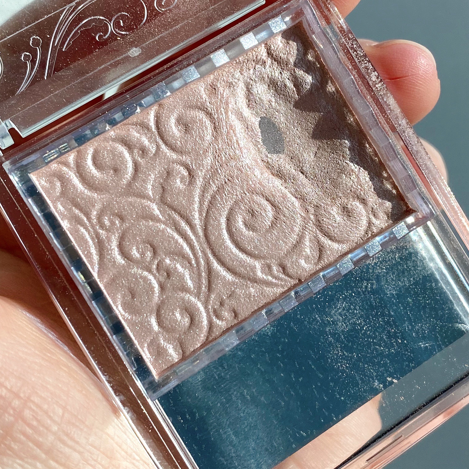 パールグロウハイライト/CEZANNE/パウダーハイライトを使ったクチコミ（3枚目）